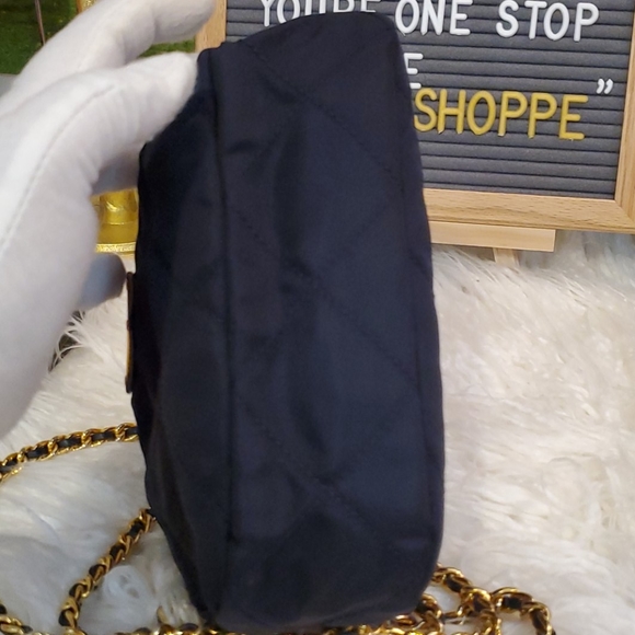 PRADA SHOULDER BAG - Picture 2 of 10